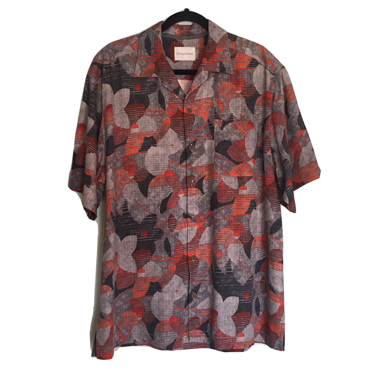 Tommy Bahama Men’s Collared Short Sleeve 100% Silk Red Gray Button Shirt