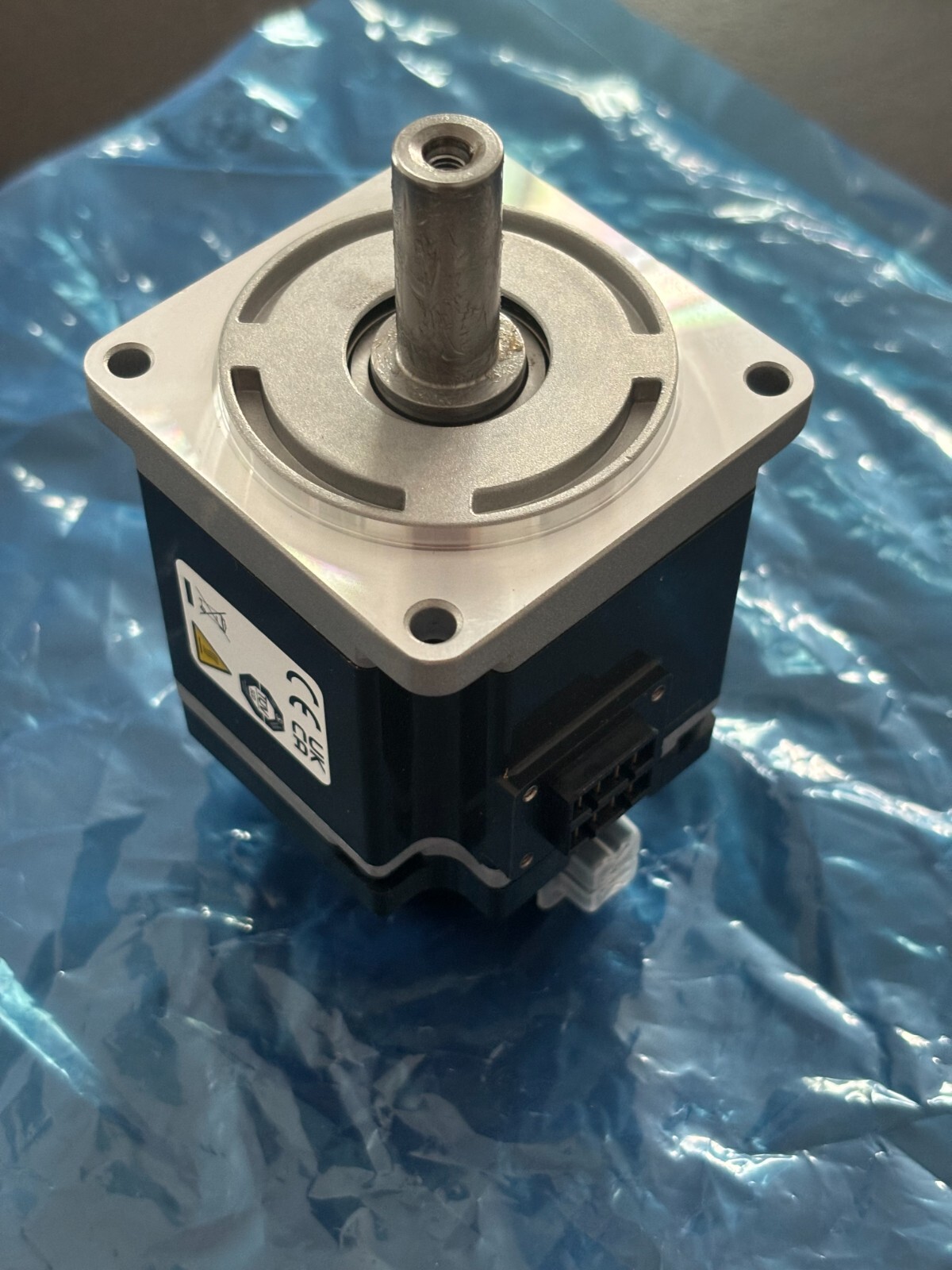 Moteur Servo Omron R88M pour Remplacement Axe Numérique CNC 200W - 3