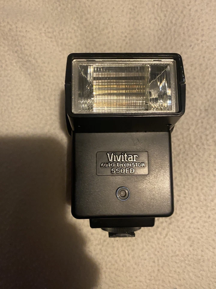 VIVITAR AUTO THYRISTOR 550FD FLASH *Add To Your Photography Kit - Image 2 of 4