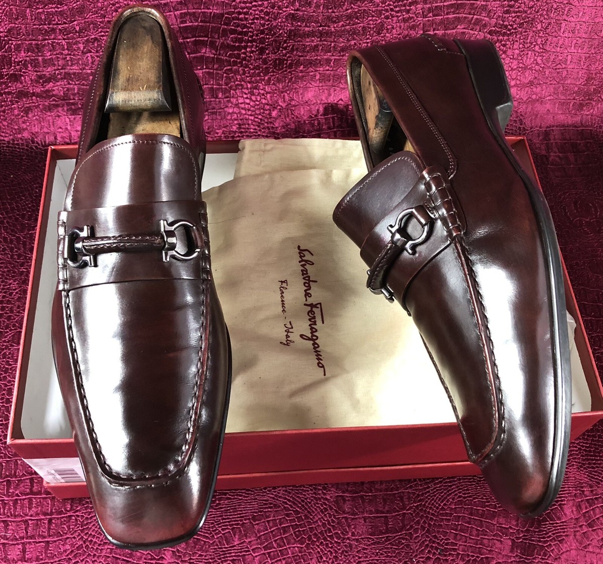 $790 Mens Ferragamo Metal Bit Leather Loafers Sz 10.5 D US  display picture 1