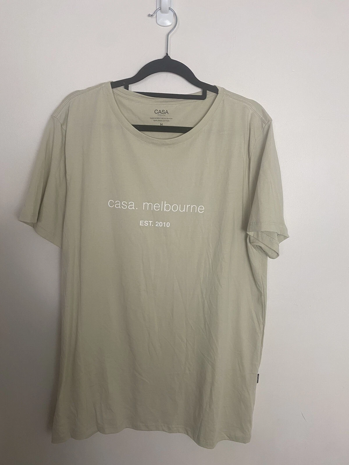Casa Melbourne Mens T-shirt Size M Pale Olive Green RRP $59.99