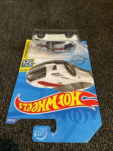 Hot Wheels Nissan GT-R (R35) 2020 Model 50th Anniversary Version (Lot Of 8) - 第 8/10 張圖片