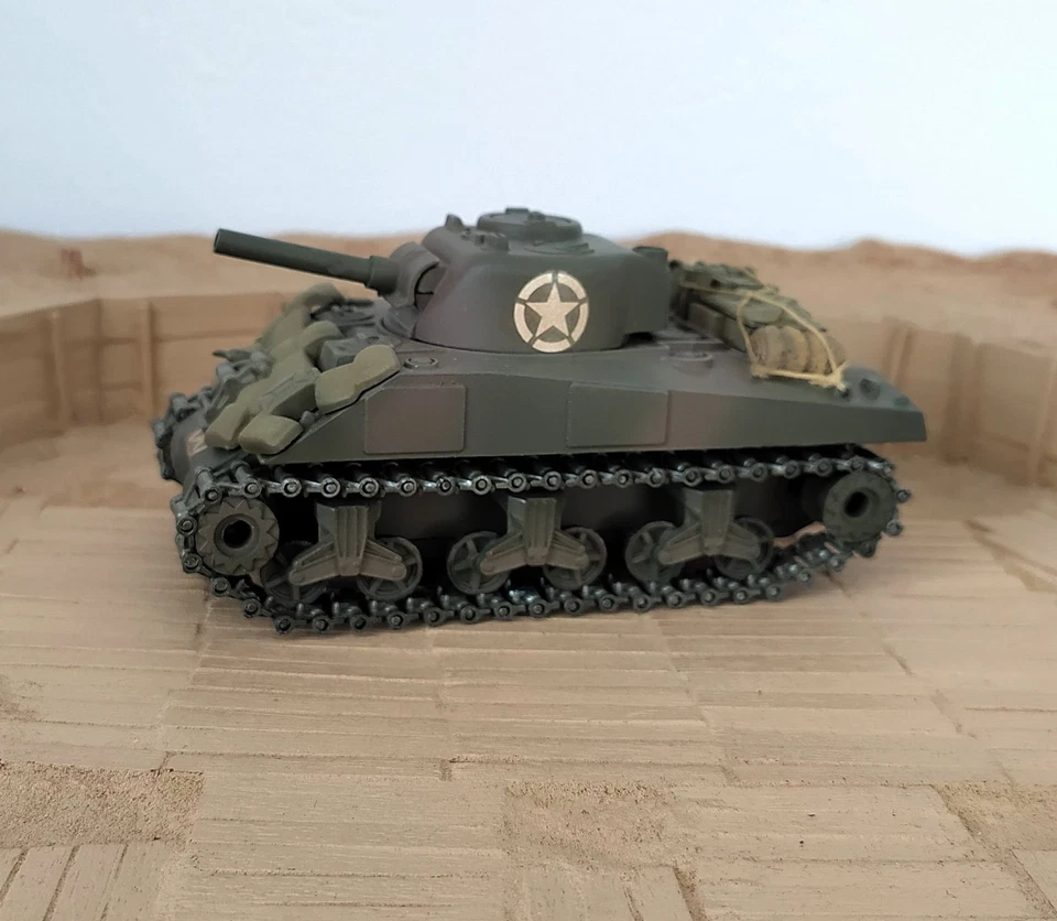 Char Sherman obusier 105 mm Solido Militaire 1/50 - Photo 4/4