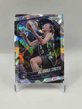 2025 Panini WNBA Prizm Alanna Smith Cracked Ice
