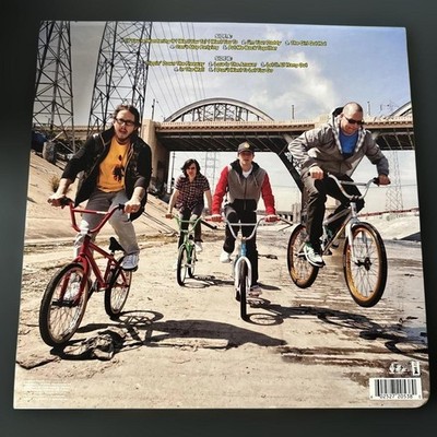 Weezer / Raditude 2009 US ORIGINAL LP Vinyl DGC Records B001351001