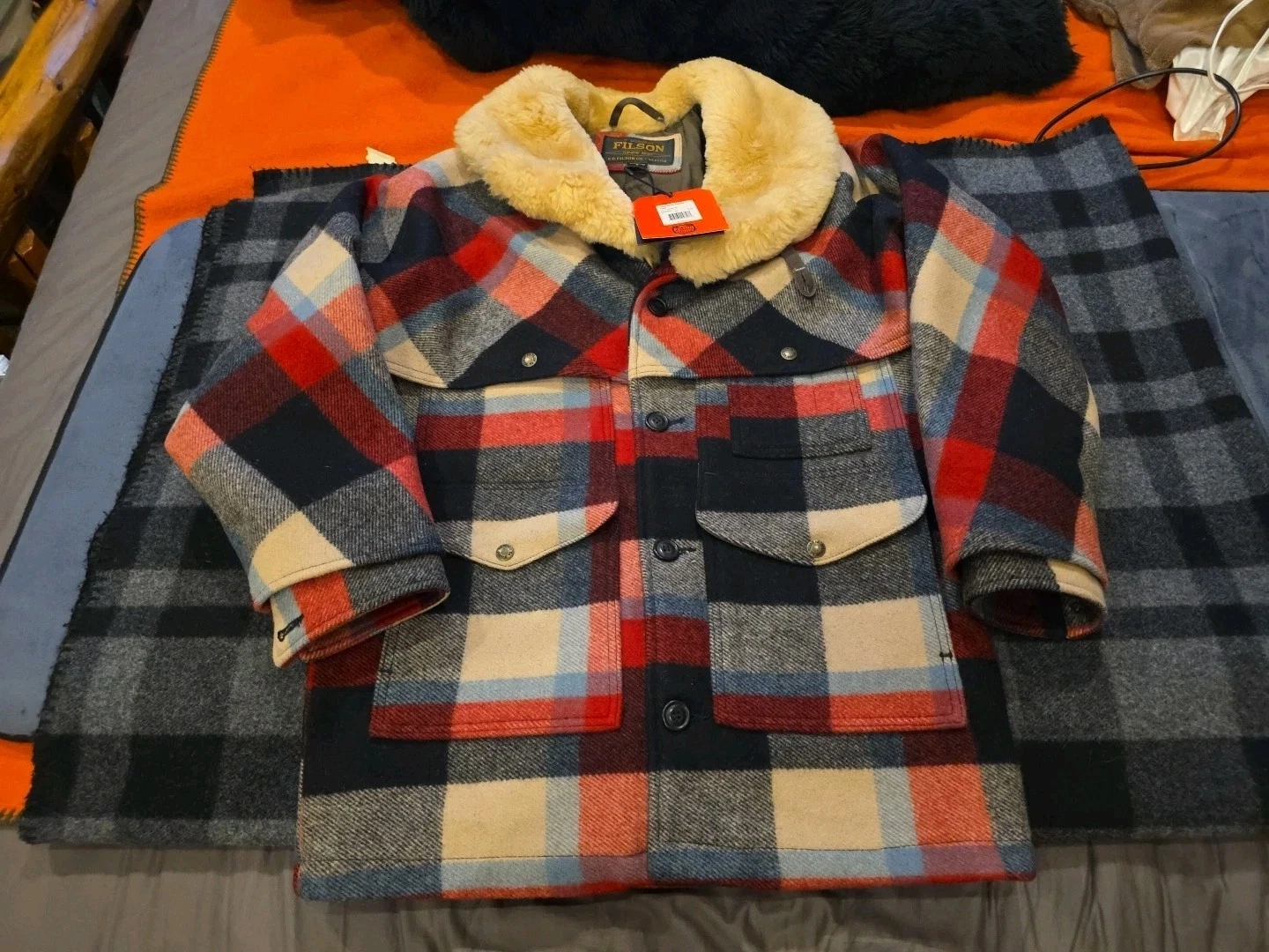 Filson Lined Mackinaw Wool Packer Coat 2026 Plaid NWT Small USA Made.