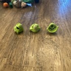 LEGO Green Minifigure Headgear Pieces Lot of 3 Plastic Parts — photo 2