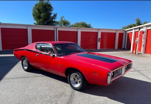 1971 Dodge Charger 383 V8, Willwood Brakes, tune up, 61k miles