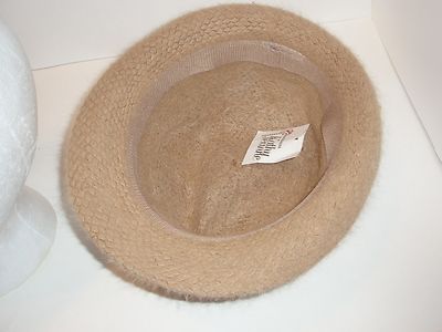 Chapeau Cloche Seau En Angora Kathy Jeanne - Couleur Chameau - Taille Unique - Neuf Avec Défauts (poussière)