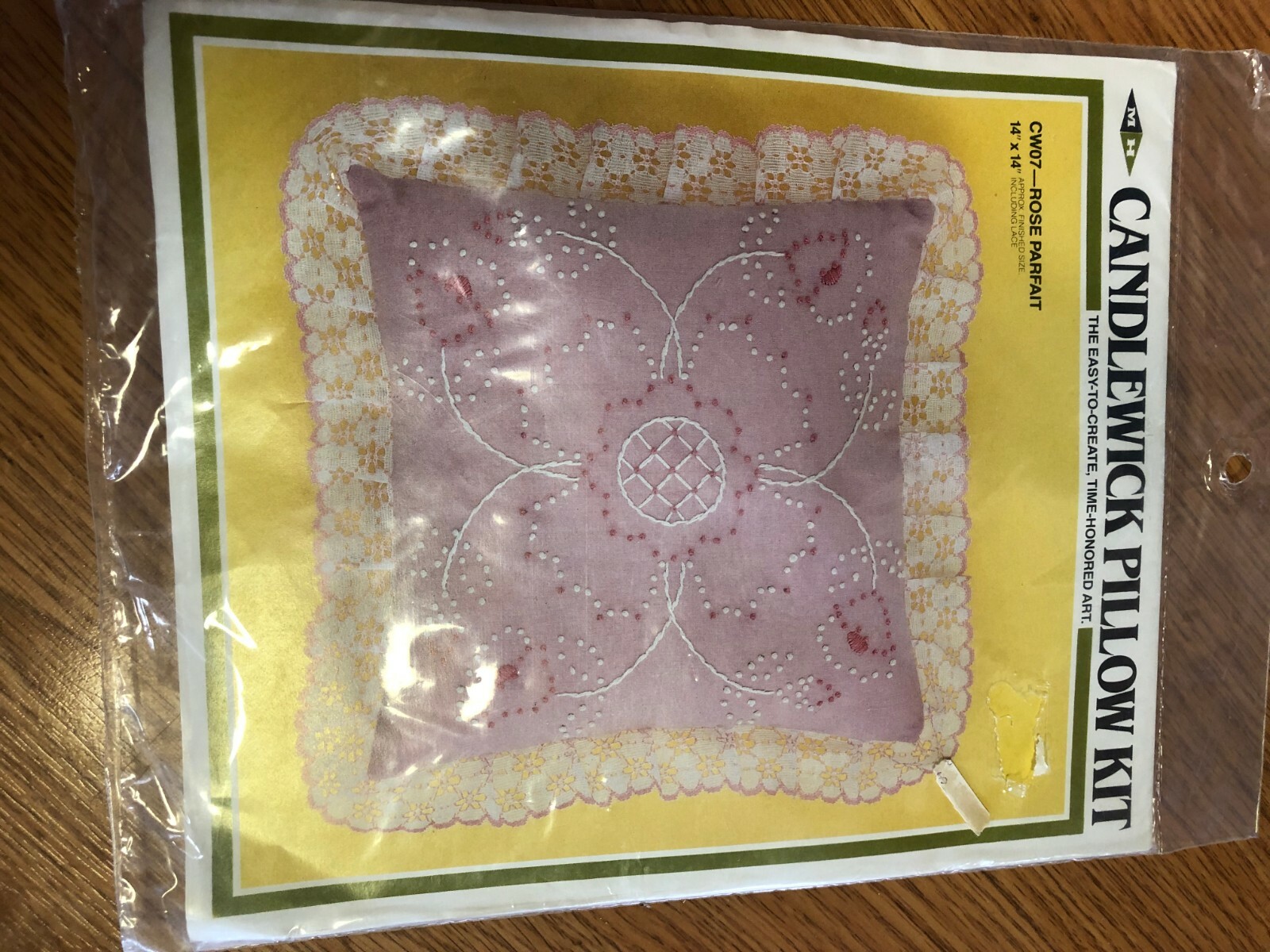 M.H. candlewick complete pillow kit rose parfait