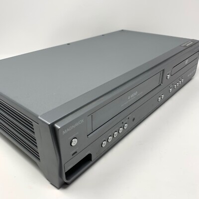 Magnavox MWD2206 DVD/VCR Combo Player With AV Cables - TESTED