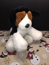 VGUC-VINTAGE-9  2000 Animal Alley Toys R Us plush Black-Brown-White Beagle