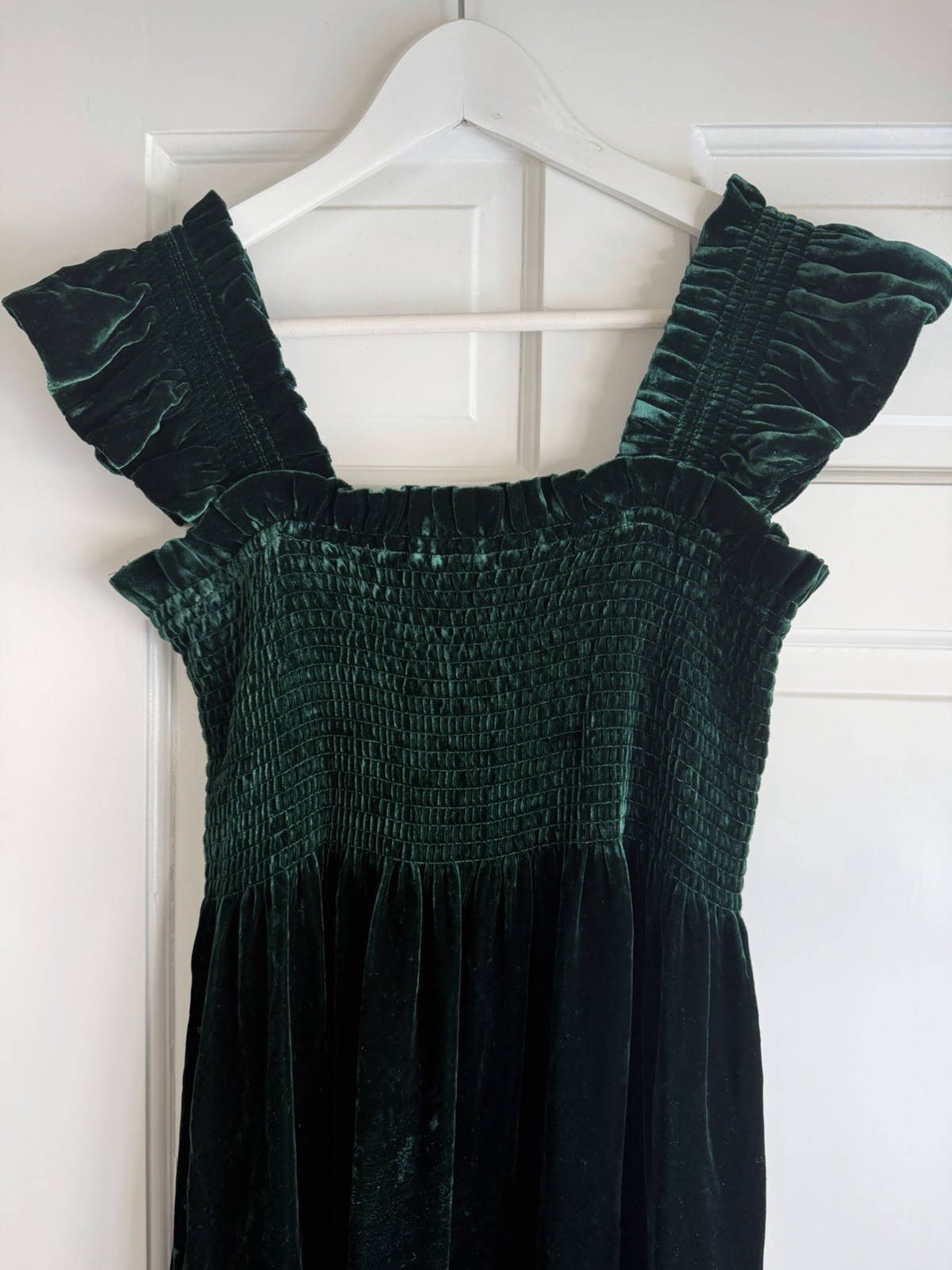 HILL HOUSE HOME “The Nap Dress” Size Small, Emerald  Green Velvet