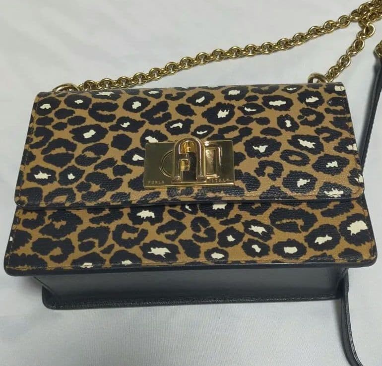 Leopard pattern FURLA crossbody chain shoulder bag - image 1