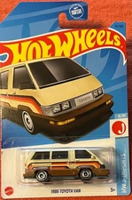 HOT WHEELS J-IMPORTS 1986 TOYOTA VAN TAN 95/250. SEE COMBINED OFFERS!