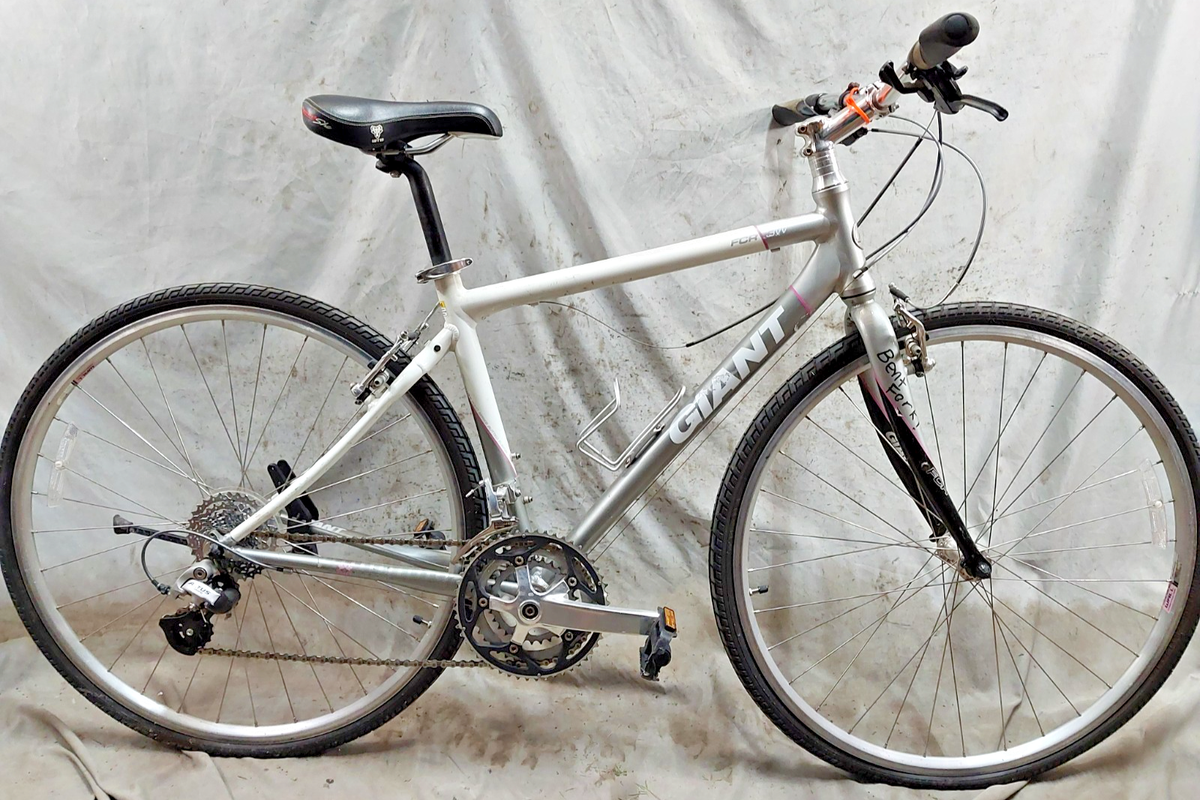2012 Giant FCR 3W City Women's Hybrid Bike Small 622ISO Bent Fork Commuter Cafe~ | eBay 2012 Giant FCR 3W City Women's Hybrid Bike Small 622ISO Bent Fork Commuter Cafe~ | eBay