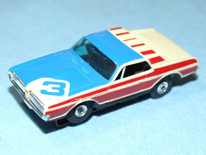 Aurora Xlerators #2781 '67 Mercury Cougar HO Slotless Car
