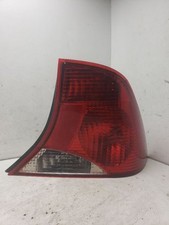 2002-2004 Ford Focus Passenger Right Rh Tail Light Sedan Red Backing 594293 2002-2004 Ford Focus Passenger Right Rh Tail Light Sedan Red Backing 594293