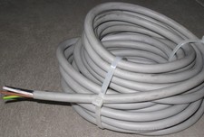 8 Meter hochflexible Anschlussleitung 5 x 1,5 mm², für Dauerbewegung geeignet