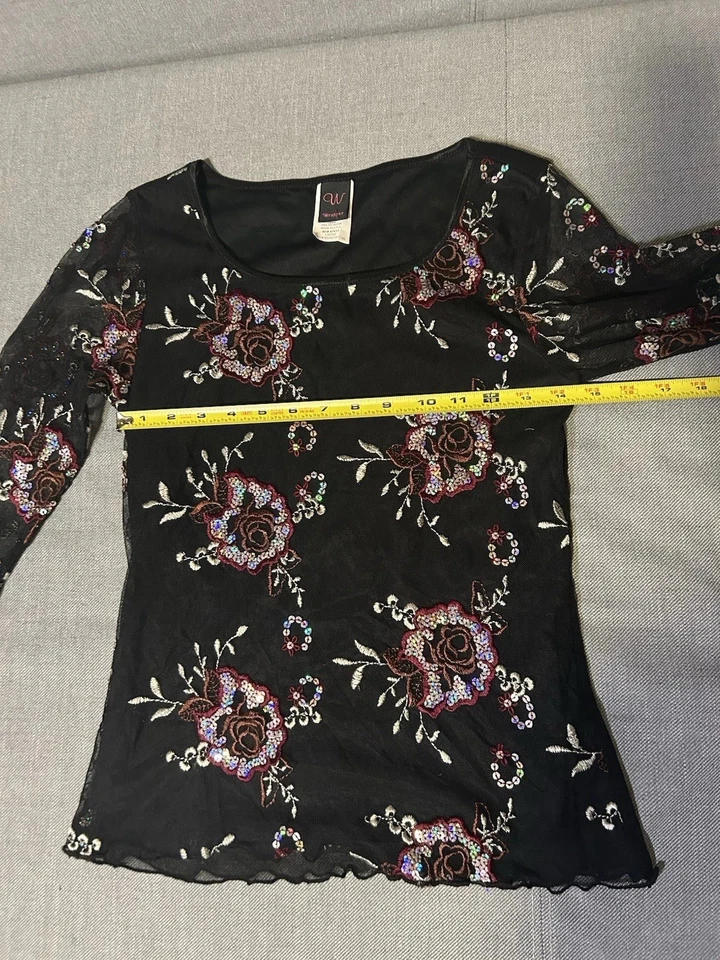 Top de malla de lentejuelas florales negro caprichoso Y2K para mujer Fairy Grunge pequeño Foto 4 de 4