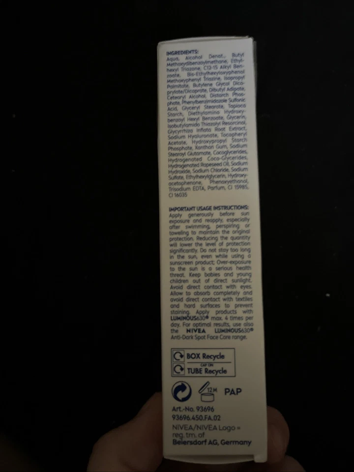 Controle de manchas escuras solar Nivea luminoso 630 patenteado - Imagem 2 de 2