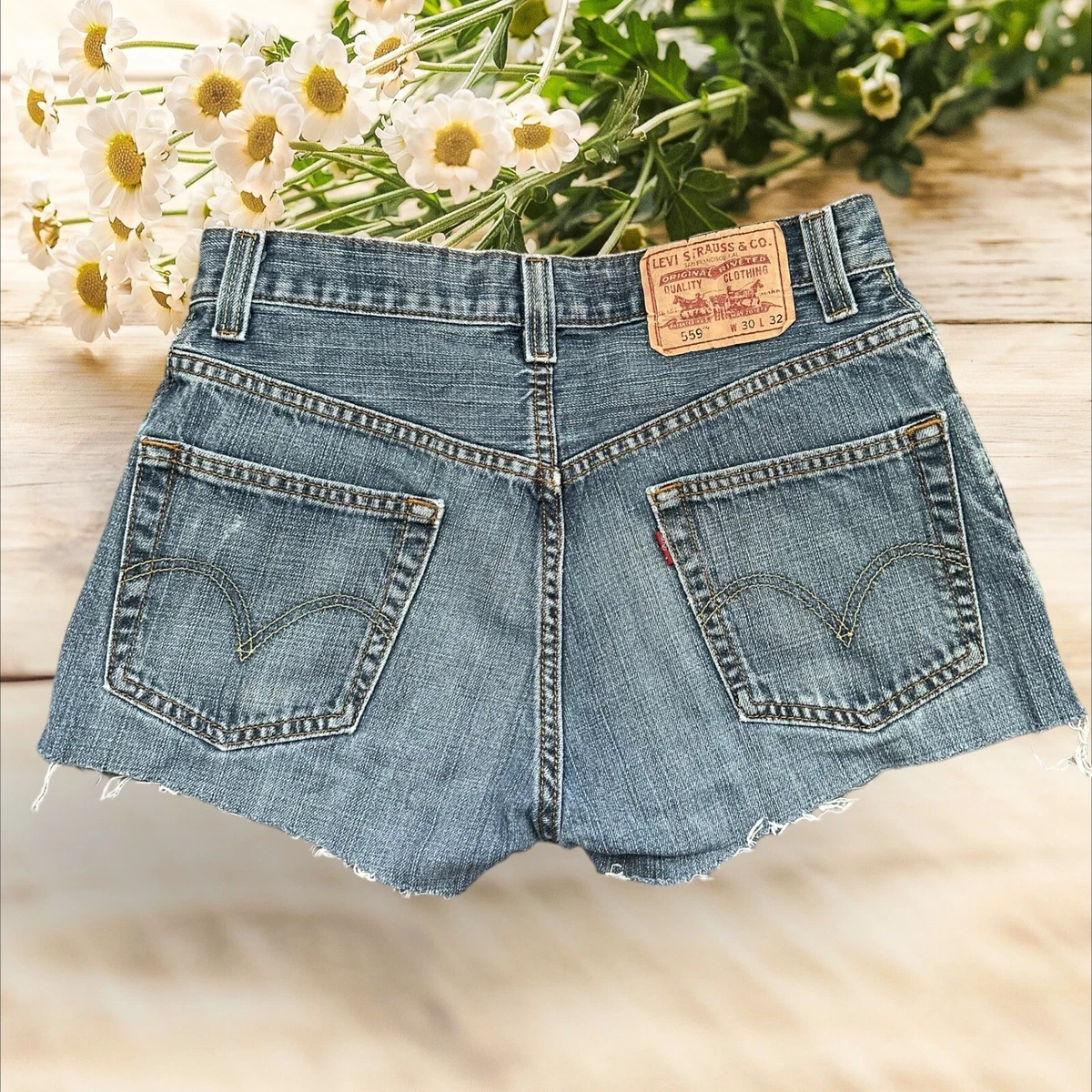 Cute levi shorts sale