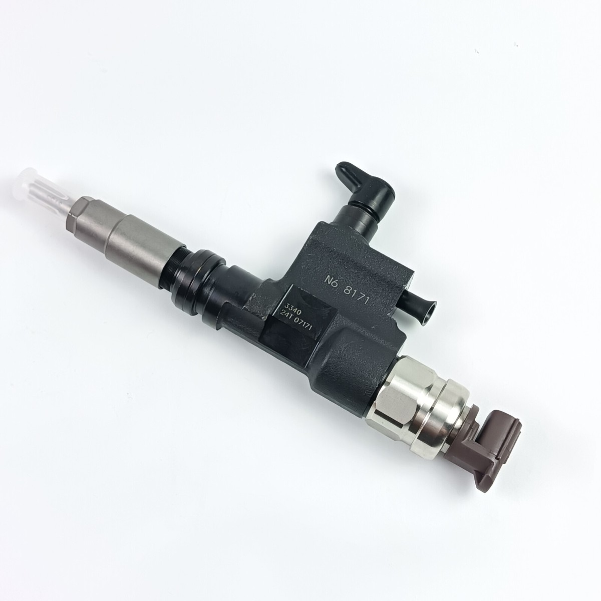 Best Quality Diesel Fuel Injector 295050-3340 For DENSSO Best Quality Diesel Fuel Injector 295050-3340 For DENSSO