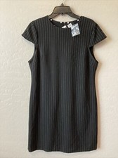 ALICE + OLIVIA PINSTRIPE SLEEVELESS BLACK DRESS  ~ 12 Originally $295￼
