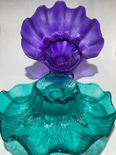 Vintage Taipro Plastic Clam Shell Plates 10.75” Dishes Purple + Blue Lot Of 2