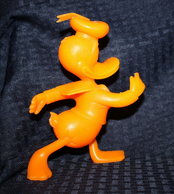 Vintage - Disney - Louis Marx - Orange- Donald Duck - Figure - 1970's