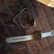 Amazfit Bip 5 montre connectée grise 40 mm bracelet silicone GPS