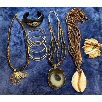8pc Jewelry Lot Boho Agate Slice Cowrie Shell Beaded Necklaces Bangle Cuff Set