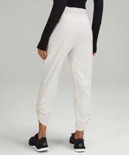 lululemon Dance Studio Mid-Rise Crop Lined Pants LW6CLWS BONE Size 8