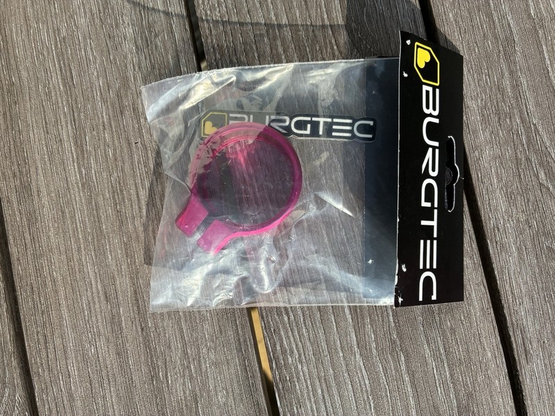 Burgtec Seat Clamp Toxic Barbie Pink 38.6mm