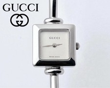 GUCCI 1900L Women’s Square Bangle Watch Silver Quartz