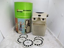 Vintage GAF Talking View-Master Gift Pak with 5 Reels in Canister