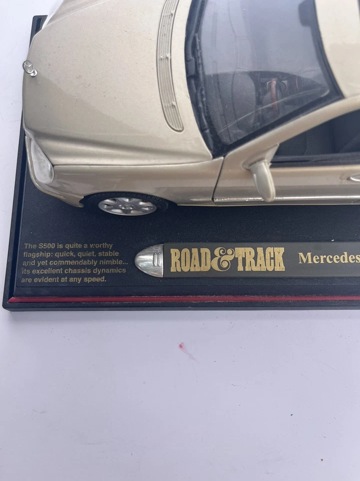 Maisto Mercedes Benz S-500 Class Model Car Road & Track 1:32 scale - Image 2 of 4