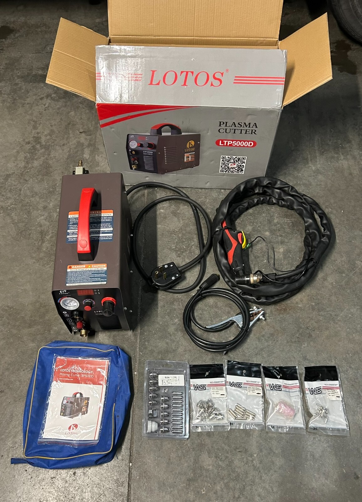 LOTOS LTP5000D 50Amp NonTouch Pilot Arc Plasma Cutter with Consumables