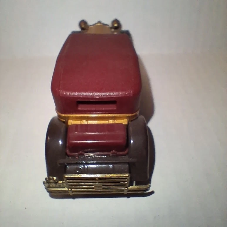 Coche diecast vintage Matchbox #Y-15 Packard Victoria 1930 en oro completo Foto 3 de 4