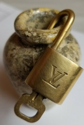 AUTHENTIC Louis Vuitton And Key #323 | eBay
