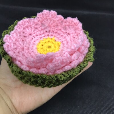 New Handmade crochet coasters 4 Pink flowers in Basket