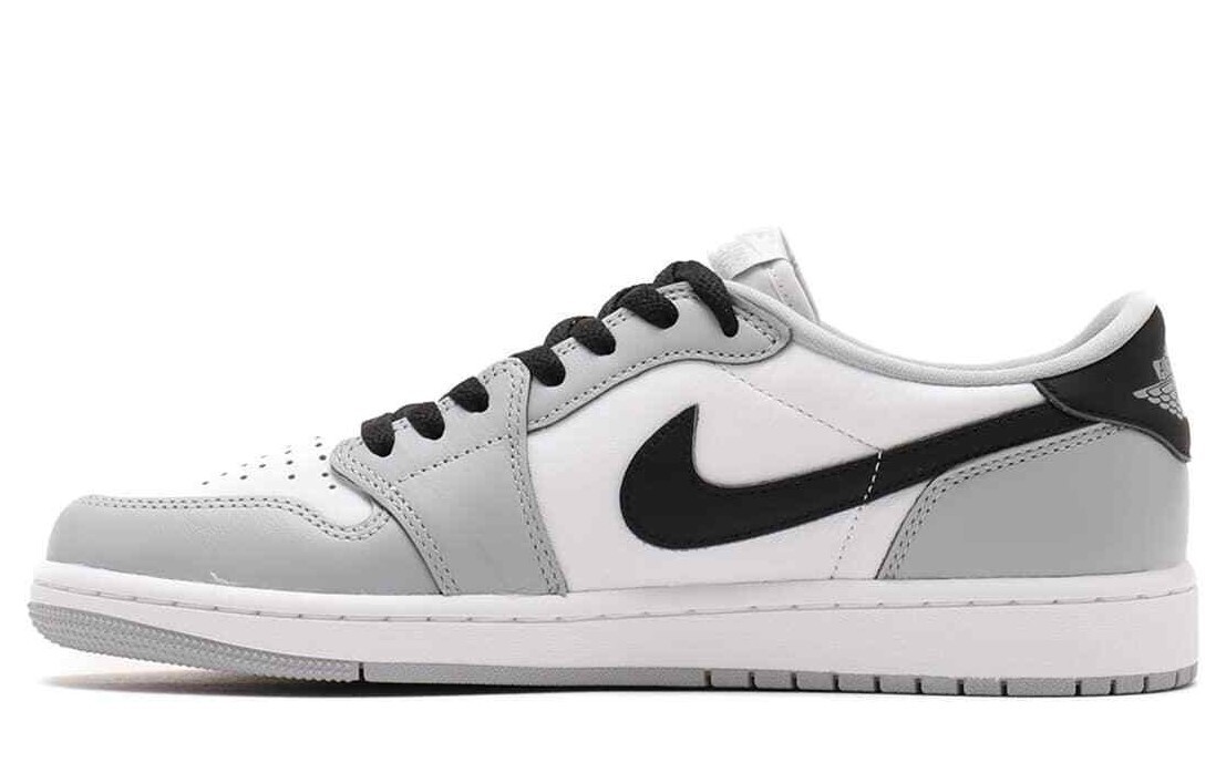 人気 ☆NIKE☆ JORDAN 1 LOW WHITE WOLF GREY Nike☆(W) Jordan 1 Low White Wolf Grey☆送料・関税込☆ (Nike