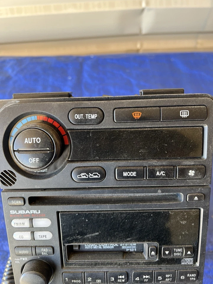 Subaru Outback 2000-2004 control de climatización radio bisel CD cinta Cubby 3.0 OEM Foto 2 de 4