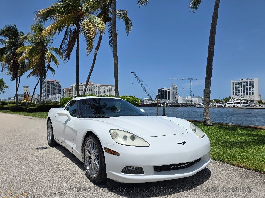 2013 White Chevrolet Corvette   | C6 Corvette Photo 2