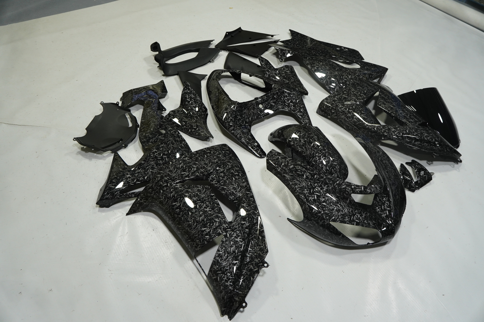 Black Forged Carbon Fiber Fairing Body Kit For Kawasaki Ninja ZX10R 2006 2007 US