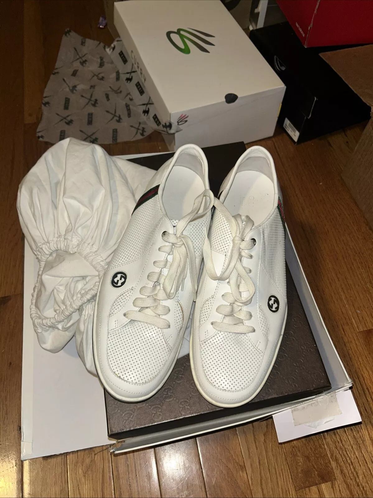 baskets homme GUCCI pré aimées authentiques TAILLE 10 cuir blanc ACE 