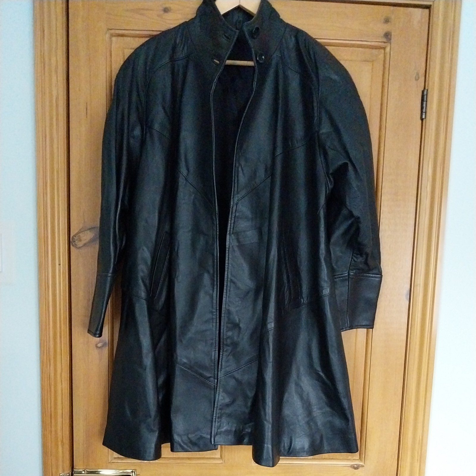 Picture 4 of 5