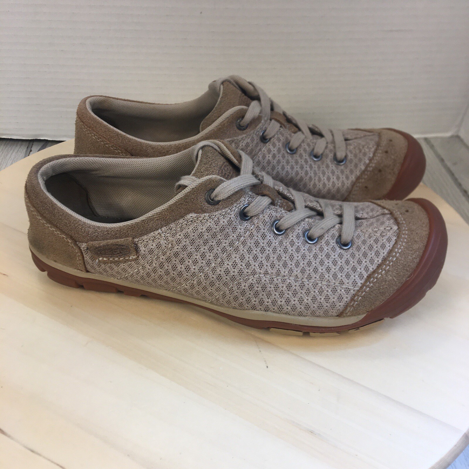 Scarpe da trekking Keen Mercer Lace II CNX 1012360 da donna taglia 7 5 Latte Trekker Trail