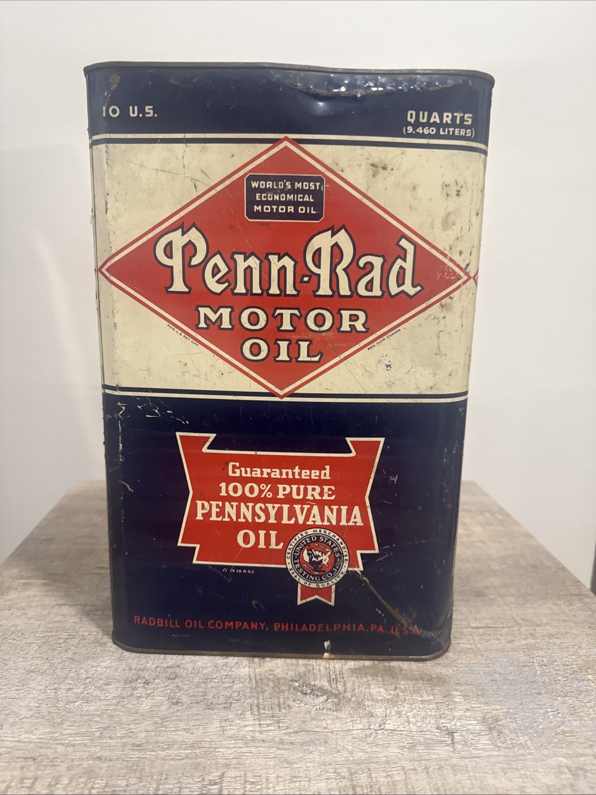 Penn Rad Motor Oil 2 Gallon Can 10 US quart can Philadelphia Pennsylvania No Lid