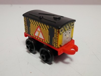 Thomas & Friends Minis Construction Toby Bob the Builder Crossover Train Mattel